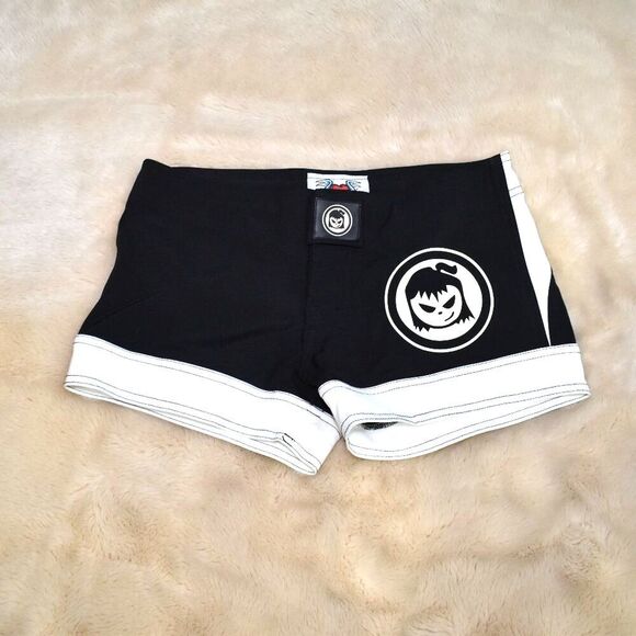 Fighter Girls Deviant Mini Board Black White Shorts Size 3 - Picture 8 of 11